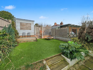 Photo 19- click for photo gallery